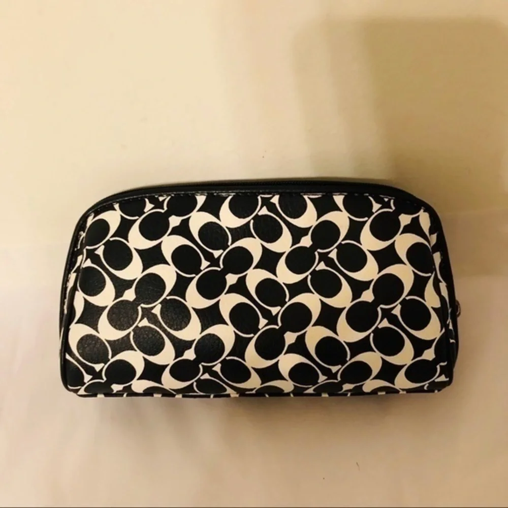 COACH y2k black white cosmetic makeup case